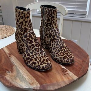 Dolce Vita leaopard calf hair booties!

Very good condition! Make an offer!